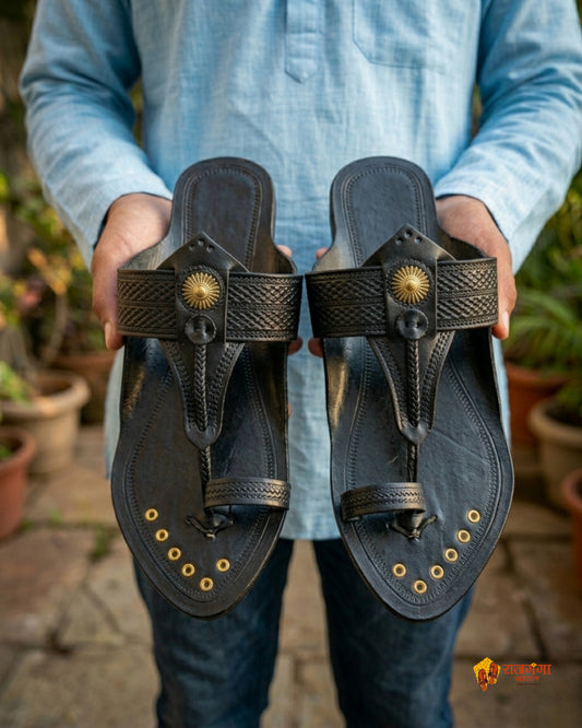 Black- Naral Pan Kolhapuri