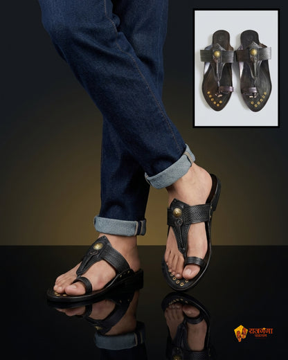 Black- Naral Pan Kolhapuri