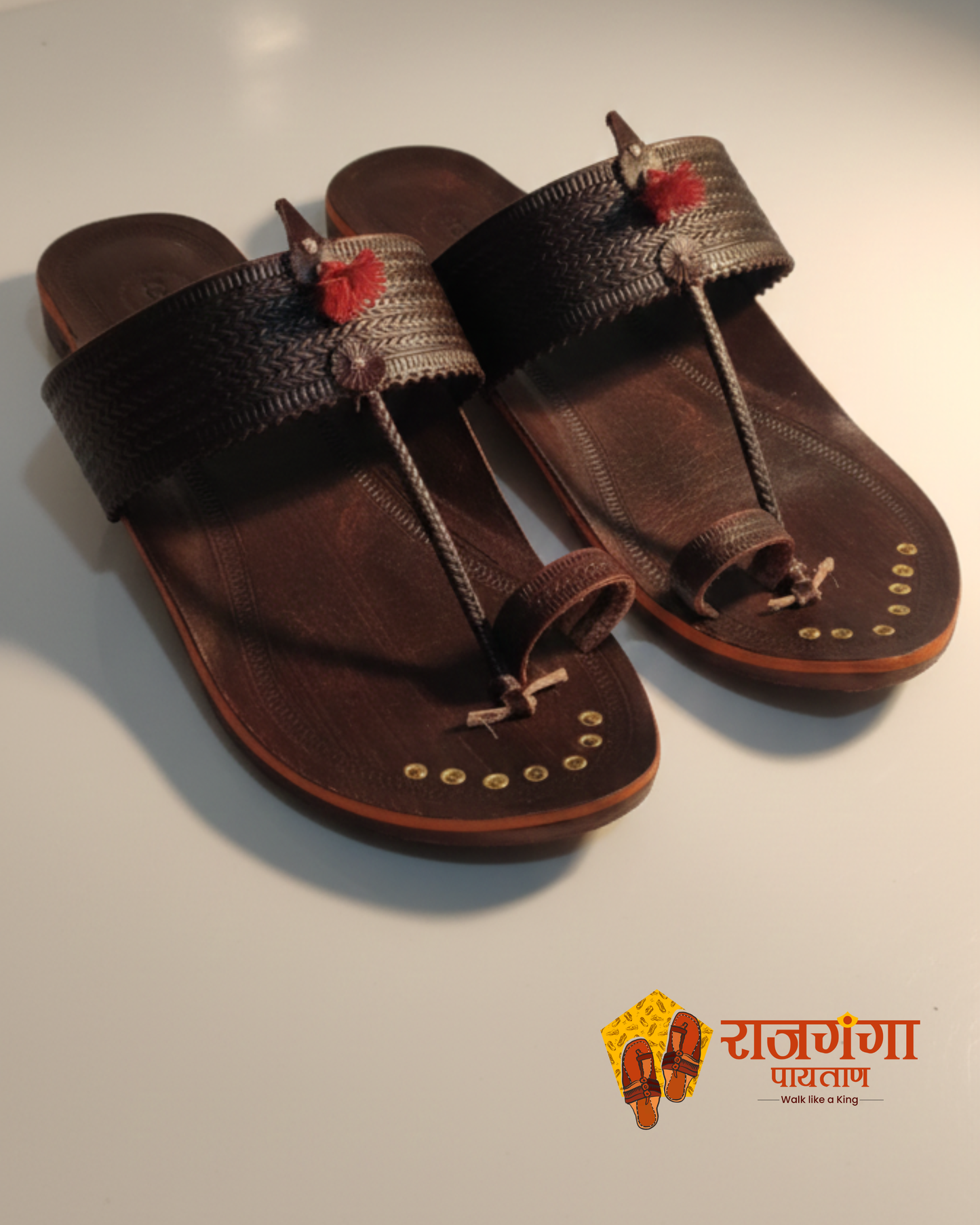 Puna Kapshi Kolhapuri – Handmade Leather Footwear